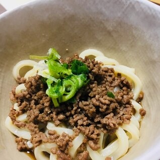 即席！甘辛そぼろぶっかけうどん♪